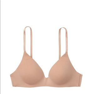 Victoria Secret wireless molded bra